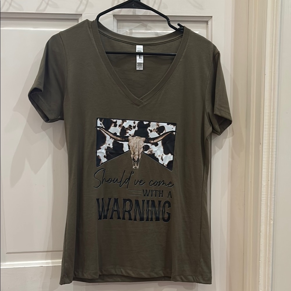 Olive Graphic V-Neck T-Shirt